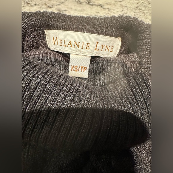 Melanie Lyne Womens Cable Knit Turtleneck - Picture 3 of 3